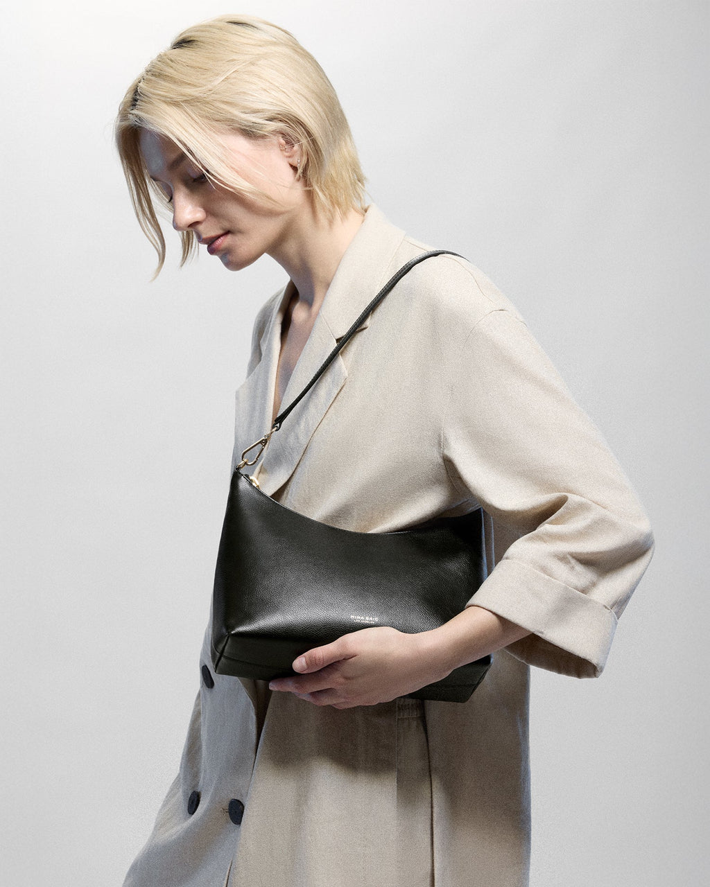 Addison Crossbody Leather