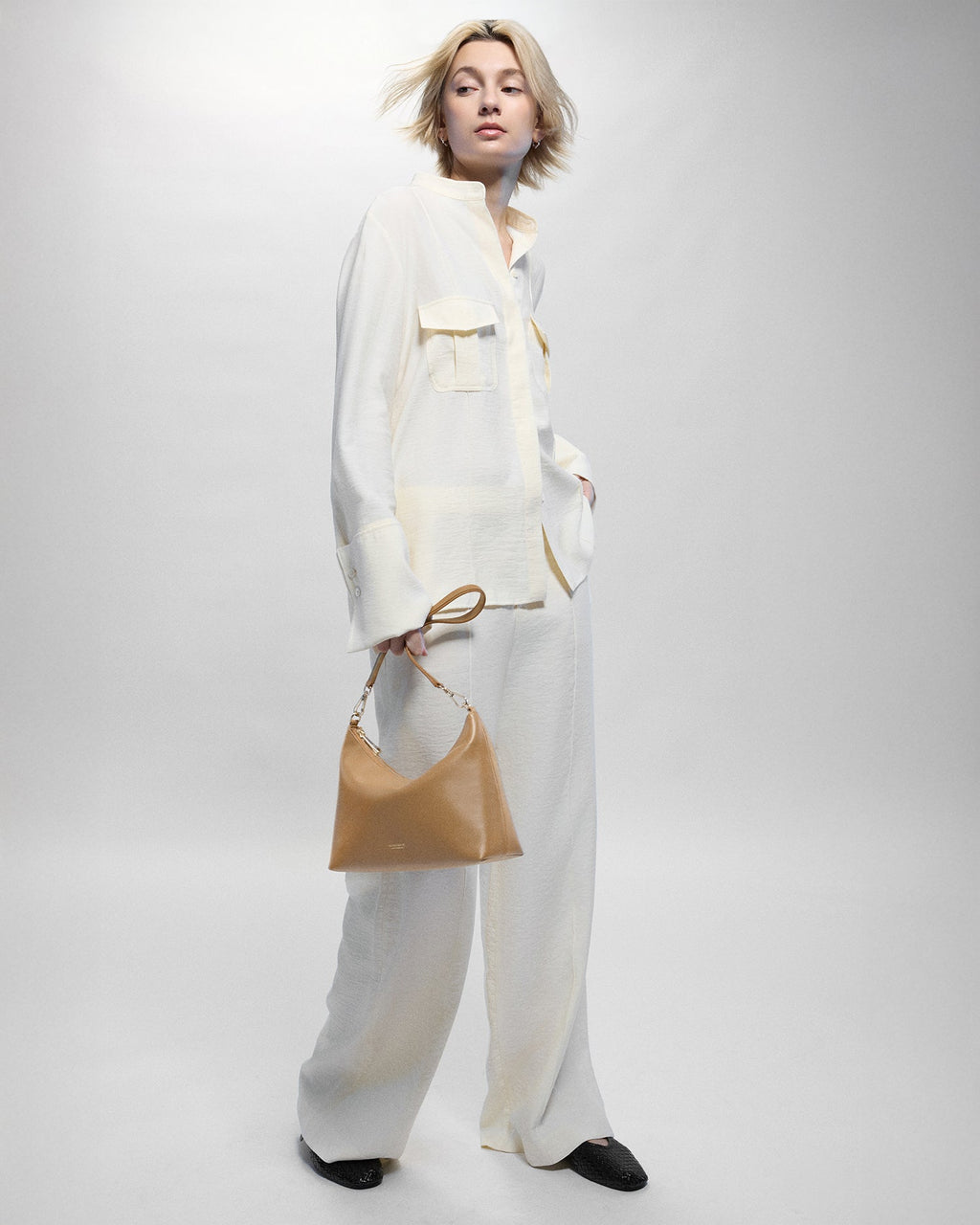 Addison Crossbody Leather