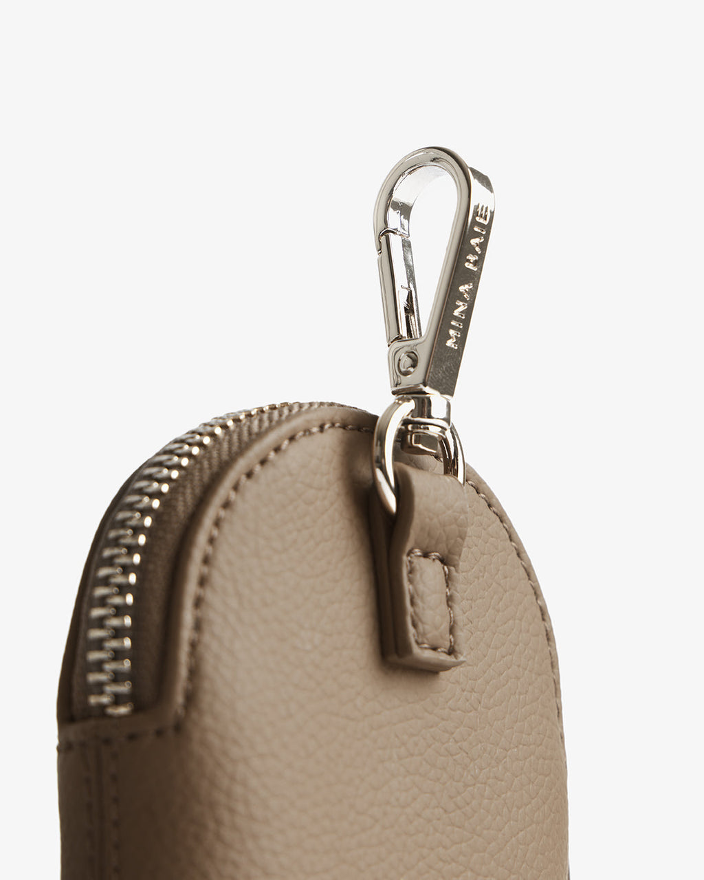 BAIE Clip Pouch Vegan